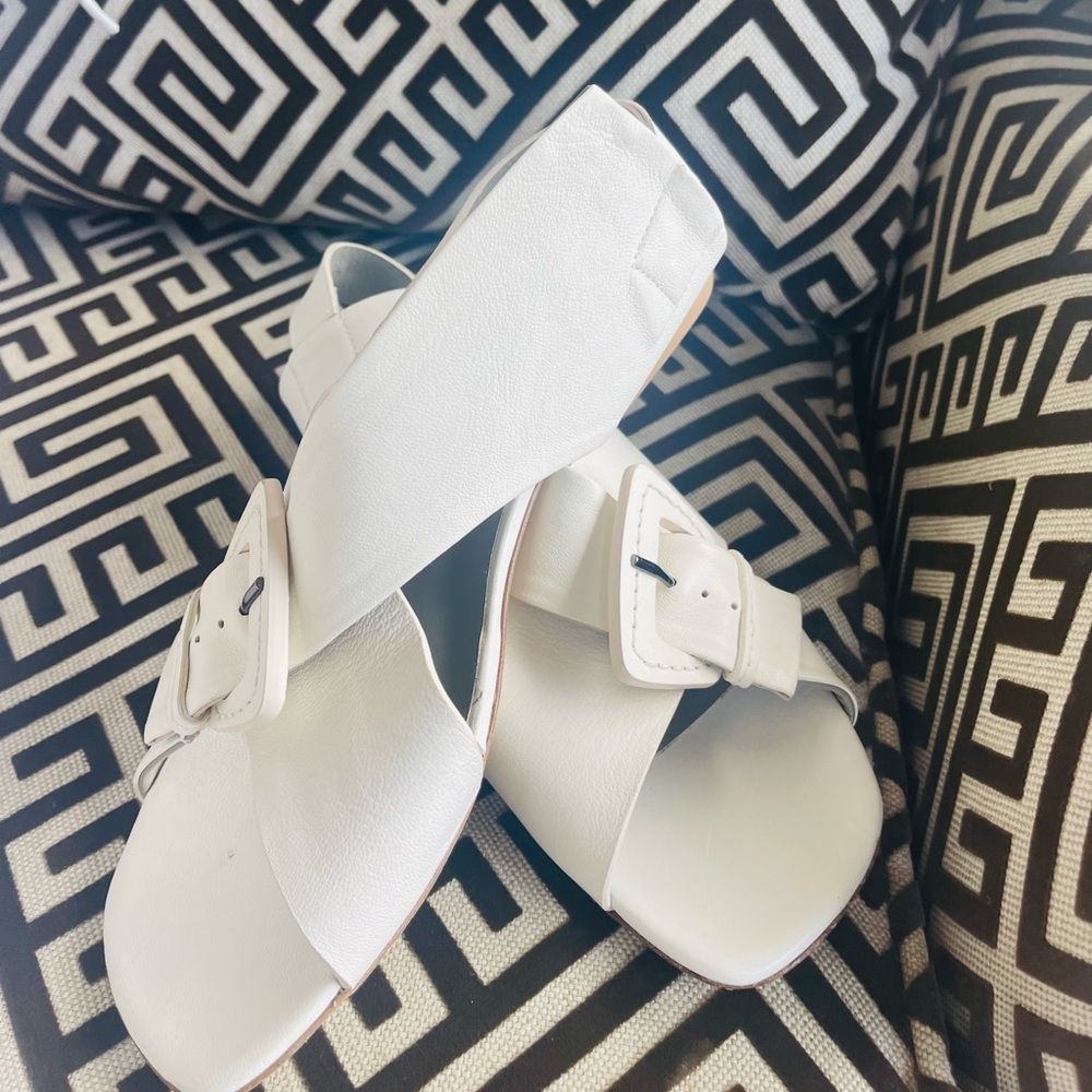 Ixos sandals!!! So beautiful!!
